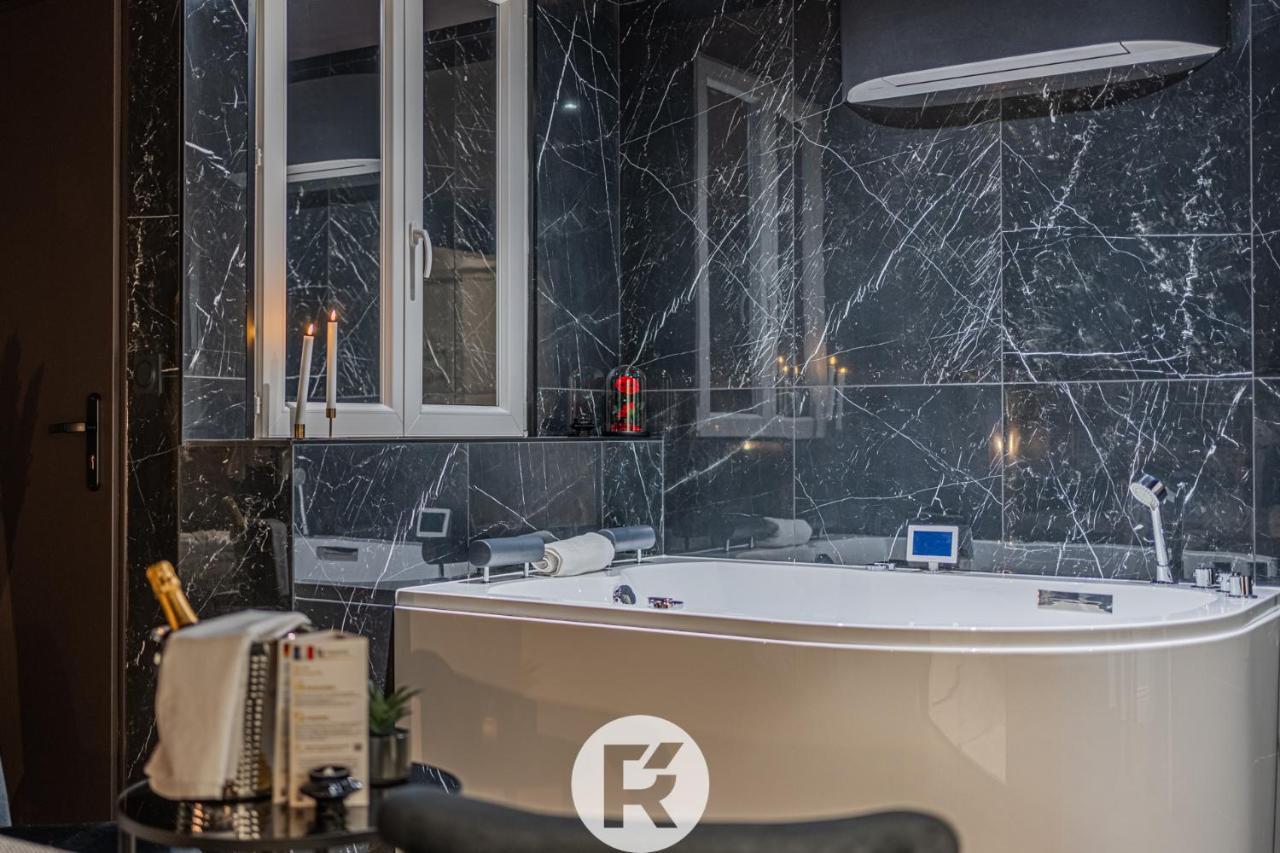 R'Apparts The Love Nest Suite Grenoble Extérieur photo